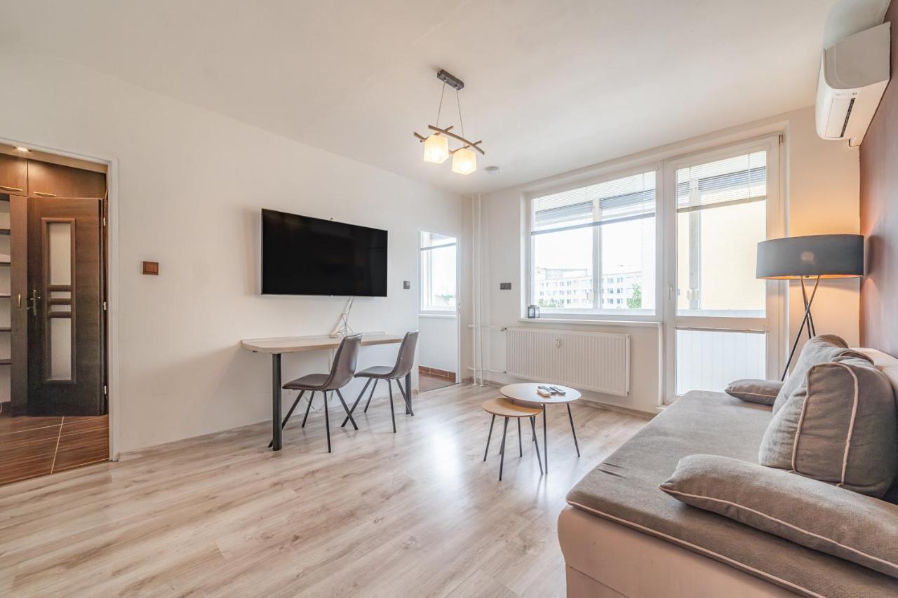 Apartment Ar Rezidencia Family Rosna